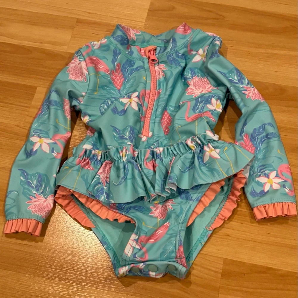 Tommy Bahama good used